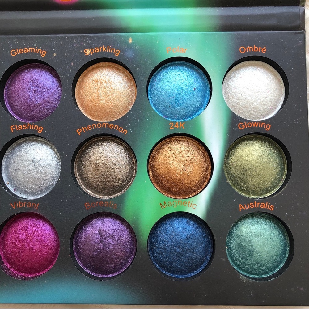 BH Cosmetics Aurora Lights - Baked Eyeshadows - Picture 7 of 8